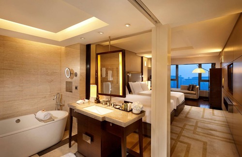 Downtown Beijing Hotel | Hilton Beijing Wangfujing