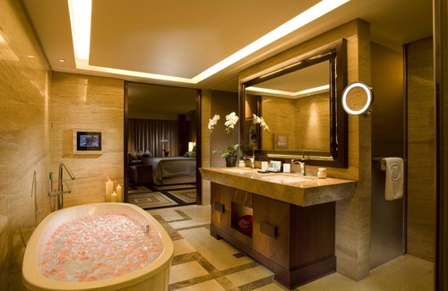 Downtown Beijing Hotel | Hilton Beijing Wangfujing