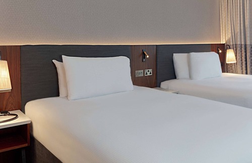 Belfast Central District Hotel | Hilton Belfast hotel