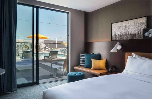 Buena Park Hotel | Hilton Buena Park Anaheim