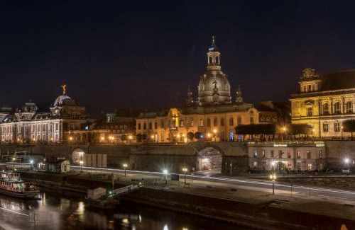 Innere Altstadt Hotel | Hilton Dresden an der Frauenkirche