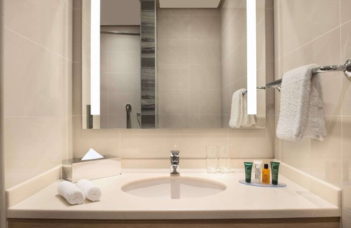 Al Ulaya Hotel | Hilton Garden Inn Al Khobar
