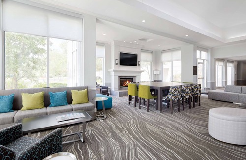 Breinigsville Hotel | Hilton Garden Inn Allentown West