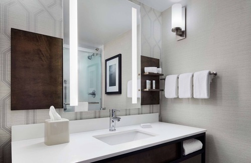 Breinigsville Hotel | Hilton Garden Inn Allentown West