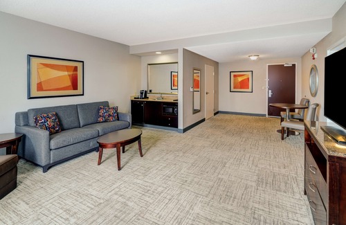 Augusta Hotel | Hilton Garden Inn Augusta