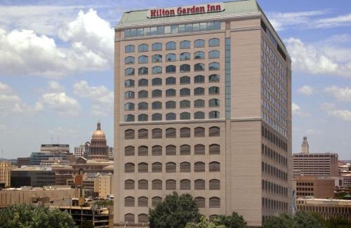 Downtown Austin Hotel | Hilton Garden Inn Austin Downtown