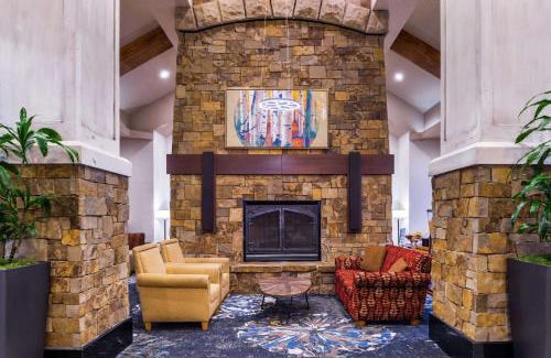 Southern Crossing Hotel | Hilton Garden Inn Bend