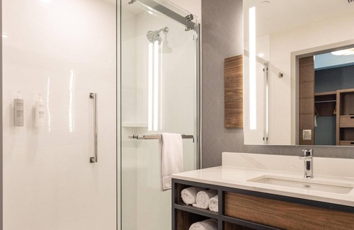 Downtown Dayton Hotel | Hilton Garden Inn Dayton Downtown