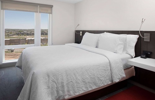 Thornton Hotel | Hilton Garden Inn Denver/Thornton