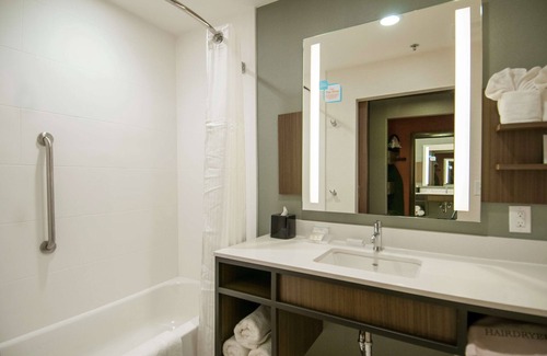 Clinton Hotel | Hilton Garden Inn Jackson/Clinton