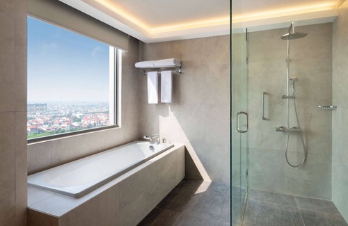 Jakarta Hotel | Hilton Garden Inn Jakarta Taman Palem