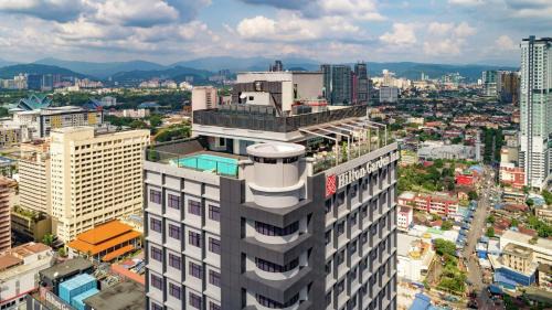Kuala Lumpur City Centre Hotel | Hilton Garden Inn Kuala Lumpur - South