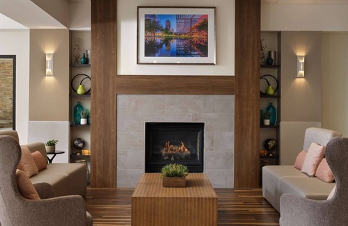 Las Colinas Hotel | Hilton Garden Inn Las Colinas