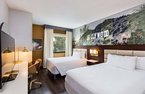 Hollywood Hotel | Hilton Garden Inn Los Angeles/Hollywood