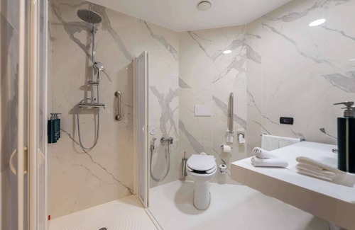 Somma Lombardo Hotel | Hilton Garden Inn Milan Malpensa