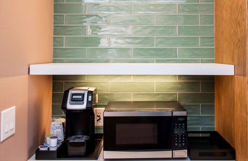 Moncton Hotel | Hilton Garden Inn Moncton, NB