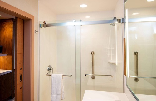 Moncton Hotel | Hilton Garden Inn Moncton, NB