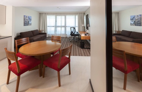 Neuquén Hotel | Hilton Garden Inn Neuquen