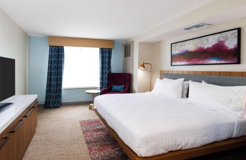 Bloomfield Hotel | Hilton Garden Inn New York/Staten Island