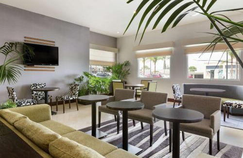 Centro de Querétaro Hotel | Hilton Garden Inn Queretaro