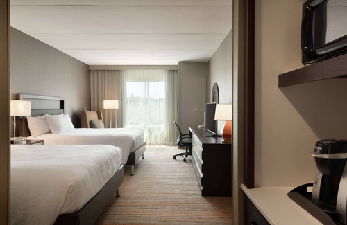 Rochester Hotel | Hilton Garden Inn Rochester/University & Medical Center
