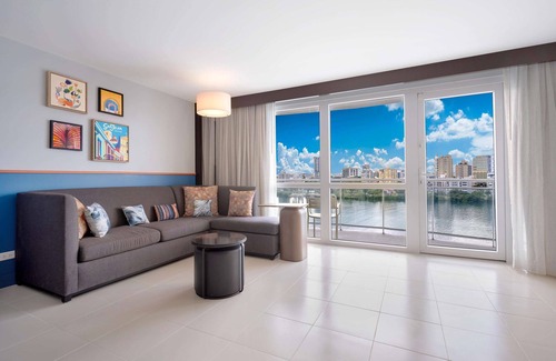 Condado Hotel | Hilton Garden Inn San Juan Condado
