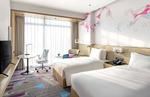 Shajing Hotel | Hilton Garden Inn Shenzhen World Exhibition & Convention Center