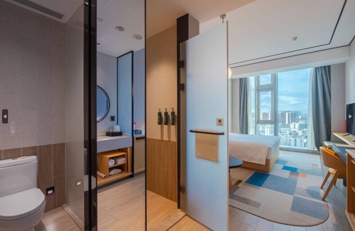 Fuyong Hotel | Hilton Garden Inn Shenzhen Airport