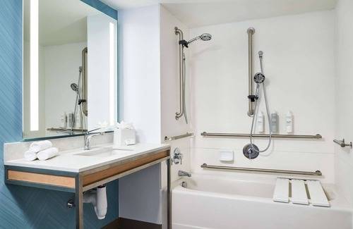 Tewksbury Hotel | Hilton Garden Inn Tewksbury Andover