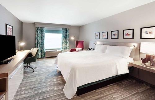 Evanston Hotel | Hilton Garden Inn Evanston