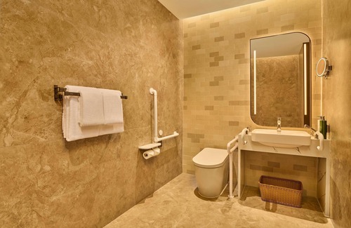 Shiqi District Hotel | Hilton Garden Inn Zhongshan South