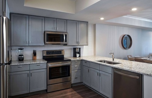 Downtown Myrtle Beach Complejo | Hilton Grand Vacations Club Ocean Enclave Myrtle Beach