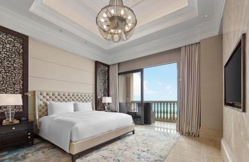 Meilan Complejo | Hilton Haikou Meilan - Beachfront Hotel