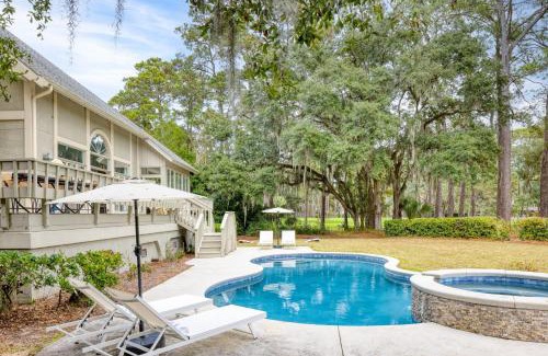 Baynard Oaks Casa | Hilton Ivory 15th Hole of Harbourtown Golf Course Private Pool Hot Tub