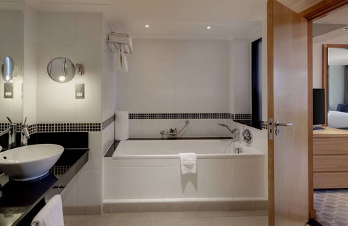 Watford Hotel | Hilton London Watford