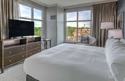 Green Hills Hotel | Hilton Nashville Green Hills