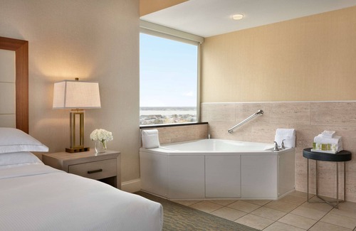 Midtown Ocean City Complejo | Hilton Ocean City Oceanfront Suites