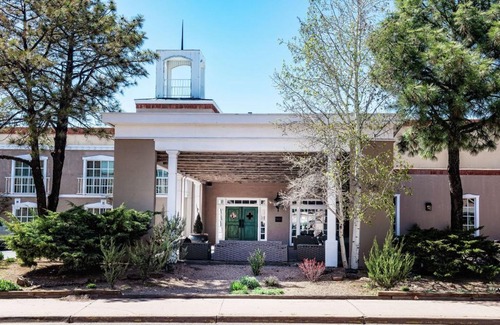 Downtown Santa Fe Hotel | Hilton Santa Fe Historic Plaza