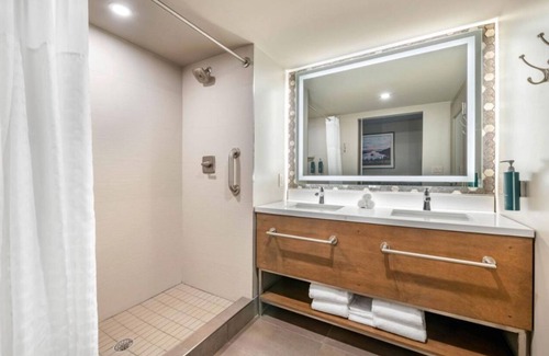 South Lake Tahoe Complejo | Hilton Vacation Club - Tahoe Seasons - Across from Heavenly Ski Resort