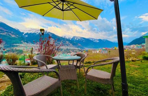 Simsa Village Hotel | Himalayan River Mountain View 2 Bedrooms Cottage, Manali