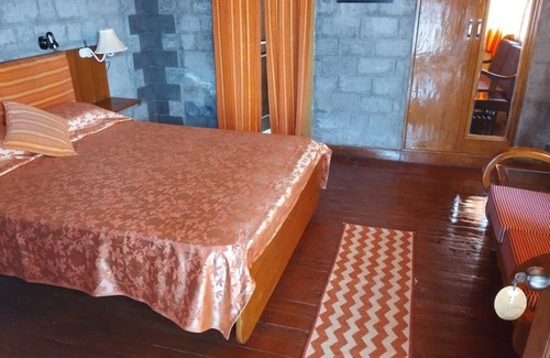 Rajgarh Hotel | Himgiri Nature Retreat