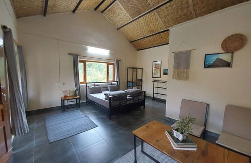 Almora Cabina | Himkosi Farm by the River