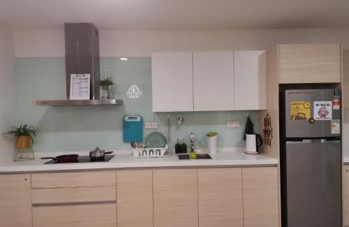 Shah Alam Apartamento | HINODE Geniehome 3BR free WIFI and CARPARK at Utropolis Shah Alam
