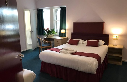 Headingley Hotel | Hinsley Hall