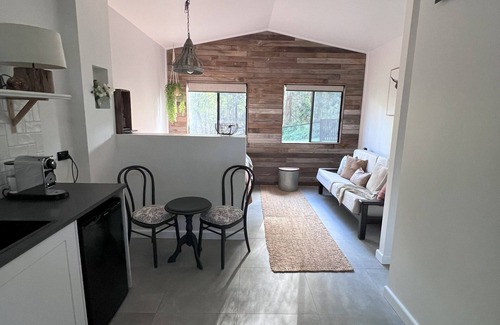 Guanaba Apartamento | Hinterland Retreat in the Gold Coast's most picturesque pocket!