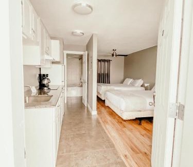 Hinton Hotel | Hinton Highway Inn