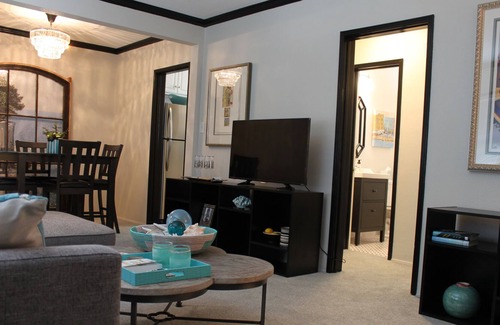 Altadena Casa | HIP CHARM & COMFORT EN ALTADENA 1987