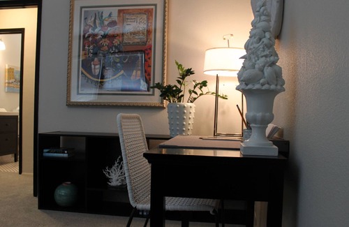 Altadena Casa | HIP CHARM & COMFORT EN ALTADENA 1987
