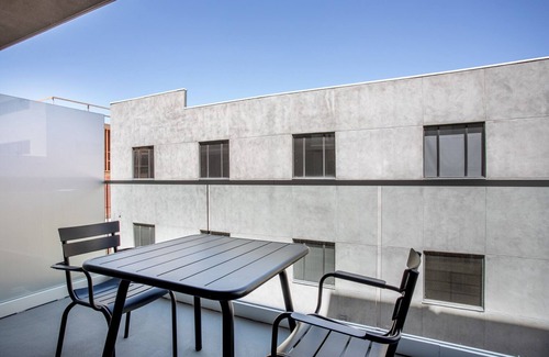 Culver City Apartamento | Hip Culver City 1BR w/ Pool, Gym & Easy Access to 405, by Blueground