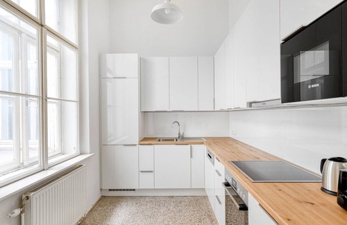 Neubau Apartamento | Hip Innere Stadt 3BR w/ Elevator, Best Location in Vienna, by Blueground